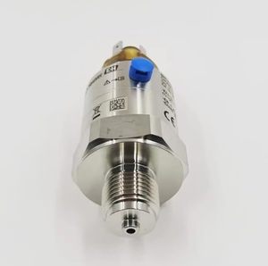 เซ็นเซอร์ 4-20 มิลลิแอมป์ Endress Hauser Cerabar PMC11 10-30 โวลต์กระแสตรง เกลียว 1/4 นิ้ว EH Cerabar PMC11 สำหรับก๊าซ - Product Image 1