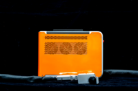 Machine de nettoyage laser à impulsions 100W 200W pour enlever l'huile de peinture 100w machine de nettoyage d'huile de peinture de rouille laser portable