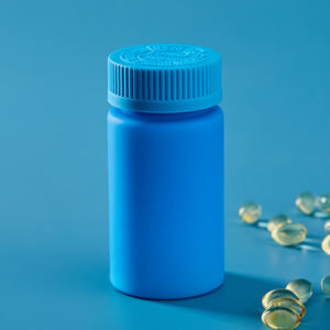 Vente en gros <span class=keywords><strong>de</strong></span> bouteille <span class=keywords><strong>de</strong></span> <span class=keywords><strong>capsule</strong></span> <span class=keywords><strong>recyclable</strong></span> en HDPE bleu <span class=keywords><strong>de</strong></span> 100ml bouteille <span class=keywords><strong>de</strong></span> médicament résistante à la lumière bleue avec couvercle à vis à pression - Product Image 2