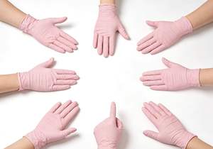 Guantes Desechables de Nitrilo Rosa Ultra Cómodos PetalSoft, Hipoalergénicos, Antideslizantes, para Manipulación de Alimentos, Uso en Salones de Belleza y Otros Usos - Product Image 2