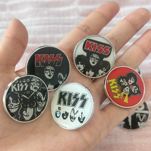 Pin Musik Logam Grosir, Pin Band Musik Populer, Pin Logam Cor, Souvenir, Pin Enamel Fashion Art Bintang Penyanyi untuk Pakaian - Product Image 6
