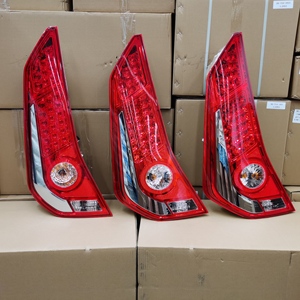 Luz trasera de combinación trasera LED de autobús de Venta caliente para Daewoo Yutong Volvo <span class=keywords><strong>Marcopolo</strong></span> - Product Image 1