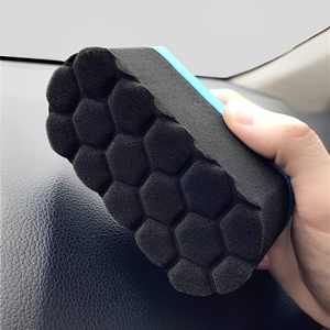 Esponja de Espuma Superior para Limpieza y Aplicación de Abrillantador para Llantas de Coche con Agarre Fácil y Diseño Hex Logic - Product Image 3