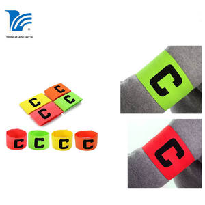 Banda de brazo de capitán ajustable de alta calidad para equipos de fútbol: Tejido elástico suave con cierre de <span class=keywords><strong>cinta</strong></span> mágica, opción de logotipo personalizado - Product Image 6