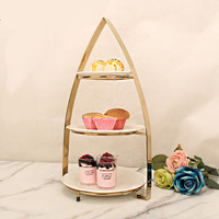 Set Dekorasi Jendela Meja Dessert Pernikahan Romantis Modern Elegan, Tiang Persegi Pahatan Berongga Besi Putih