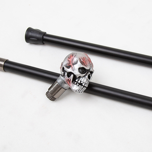 Bastón Moderno con Diseño de Calavera de Fuego Oscuro y Punta de Goma - Ajustable, Multifuncional, Decoración Macabra para Halloween y Cosplay - Product Image 4