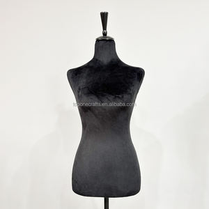 <span class=keywords><strong>Mannequin</strong></span> de robe de mariée demi-corps à grosses hanches Vente en gros <span class=keywords><strong>Mannequin</strong></span> de femme en velours haut de gamme Curvy <span class=keywords><strong>Mannequin</strong></span> Stand Style Femme demi-<span class=keywords><strong>buste</strong></span> à vendre - Product Image 4