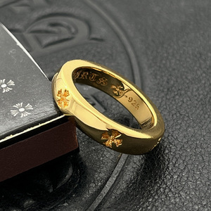 Anillo de cruz retro de tungsteno electrochapado en oro Chaoxuan Crowds' Heart para parejas, con diseño avanzado y personalidad para hombres y mujeres - Product Image 3