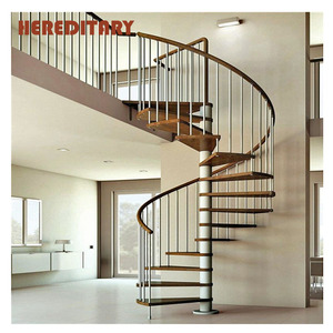 Scala a chiocciola per Tiny House con corrimano in PVC nero e gradini a griglia per spazi ridotti - Product Image 4