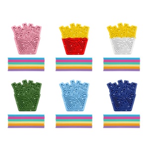 Planches sensorielles à thème sapin de Noël ; Best-sellers transfrontaliers, assortiment de jouets éducatifs sensoriels en silicone inspirés de dessins animés - Product Image 1