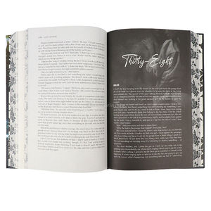Imprenta de Libros, Edición Exclusiva Impresa a Medida, Bordes Pintados, Libros de Tapa Dura con Lámina Metálica - Product Image 4