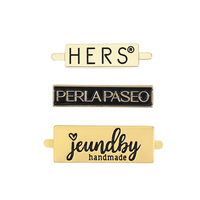 Etiqueta de identificación de latón chapada en oro con letras hechas a mano, para gafas de sol, ropa, metal de calidad, personalizable, logotipo personalizado para bolso.
