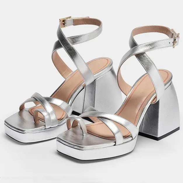 Sandales d'été à talons hauts épais et bout ouvert pour femmes, chaussures de styliste à la mode, style français, grande taille, non nouées, nouvelle collection 2020