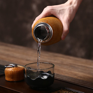 Reed Bamboo Woven Thermos Flask Stainless Steel Lid Portable Travel Tea Bottle Insulated 12 24 Hours Round Shape - Product Image 3