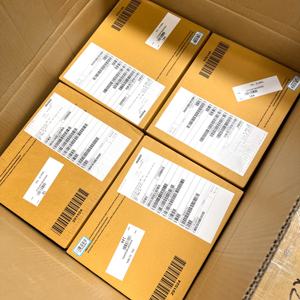 9560-16i 12กิกะไบต์/วินาที8-Port (2 * SFF-8654) 8GB แคช PCIe X8 Gen4.0ควบคุมการโจมตี05-50077-00 - Product Image 4