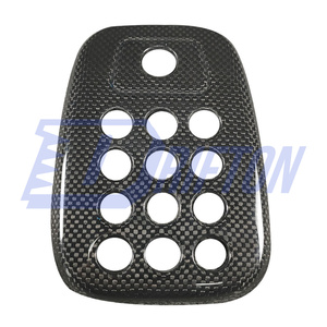 Cubierta de luz de freno de fibra de carbono para Ferrari 488 GTB Spider 2015-2018 - Product Image 4