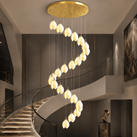 Lustre en céramique personnalisé en forme de bourgeon, plaque ronde dorée, cascade spirale, luminaire suspendu pour villa, escalier, plafond haut