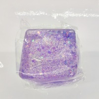 Ours en caoutchouc souple anti-stress en forme de cube de glace avec poudre dorée et maltose, à rebond lent, vente en gros usine