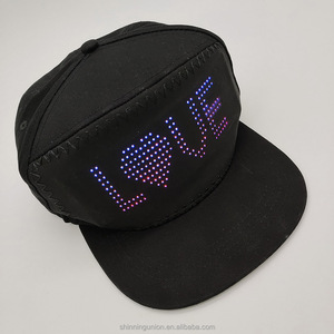 Cappellino da Baseball con Luci LED - Cappello Programmabile Controllato da App per Smartphone - Cappello LED Luminoso per Rave - Cappellino da Baseball Illuminato - Product Image 4