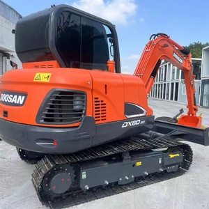Excavatrice Doosan DX60 à bas prix importée avec emballage d'origine, état d'occasion avant 6 tonnes avec moteur d'origine à Shanghai - Product Image 1