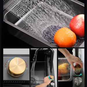 Fregadero de cocina de acero inoxidable de alta calidad con pantalla digital y efecto de cascada. - Product Image 3