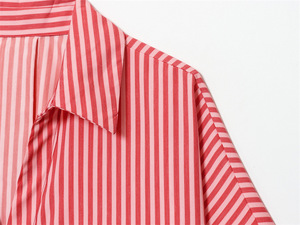 GX2340 Butik Pakaian Wanita Modis Atasan Bermotif Kerah V Setengah Lengan Blus Wanita Seksi Kemeja Kasual - Product Image 5