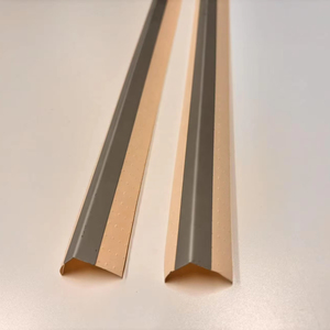 Protección de esquinas de cuentas tipo L Perfil de acero de ángulo perforado de <span class=keywords><strong>metal</strong></span> Cuenta de esquina de <span class=keywords><strong>metal</strong></span> - Product Image 1