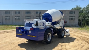 Camion malaxeur à béton autochargeur 3,6 m³ certifié CE, haute efficacité, prix usine, à vendre - Product Image 5