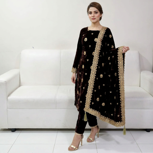 FASHIONISTA INTERNATIONAL Hermoso bordado Nakshi Dabka hecho a mano en cuero genuino, bordado y repujado, estilo pakistaní e indio. - Product Image 6