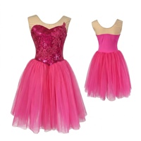 Robe de tutu de ballet sans manches rouge rosé avec corsage floral à sequins, col en maille et jupe en tulle multicouche pour la danse lyrique et scénique