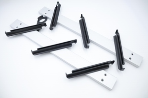 Khung nhôm tùy chỉnh: Lưỡi kính có thể điều chỉnh, cửa chớp che nắng và thiết kế bền để sử dụng ngoài trời và trong nhà - Product Image 2