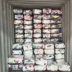 Trapos de Limpieza de Algodón 100% de Color Superior de Absorción Rápida, 10 kg por Bolsa - Product Image 1