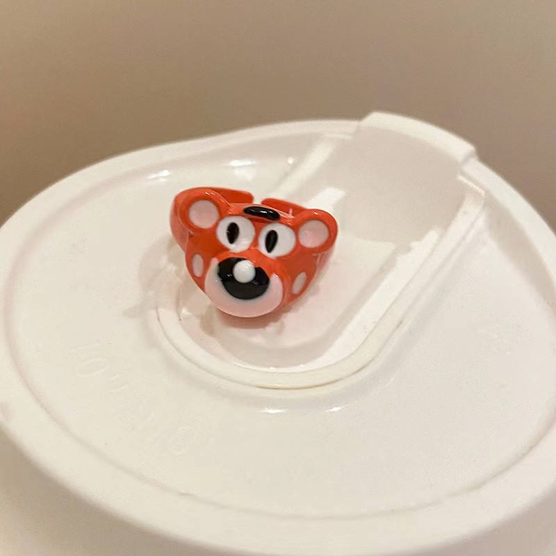 แหวนเสือดาวซนสีสันสดใส