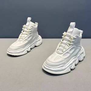 Fall/Winter Skateboarding Shoes for <b>Men</b> High-Top with Thick Bottom and New Leather Fashion Casual High-Tops - Product Image 3