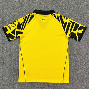 Camiseta <span class=keywords><strong>de</strong></span> Fútbol del Kaizer Chiefs 2026, Insignia del <span class=keywords><strong>Escudo</strong></span> Dorado, Código Leyenda, Personalizable desde una Sola Pieza, Precio al por Mayor - Product Image 3