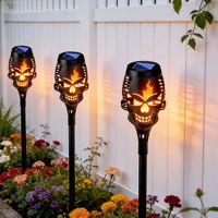 Lampe torche solaire LED d'extérieur IP65, décoration de jardin en forme de crâne pour Halloween, idéale pour les fêtes en extérieur