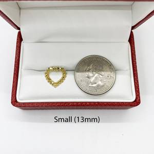 Orecchini a forma di cuore placcati in oro 14k classici da donna accessori moda stile Push-Back - Product Image 3