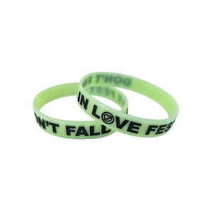 Pulsera de silicona con logotipo o texto personalizado profesional ecológico - Product Image 4