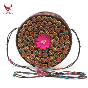 Wholesale Unique Beaded Flower Decoration Handbags With Zipper Eco-friendly Coconut Shell Material Bucket Round Boho Bag