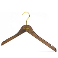 YIKAI Cintre en bois de lotus antique mat de qualité supérieure pour vêtements suspendus avec crochet en bois mat doré