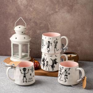 Tazze alla moda con scheletro danzante di Halloween, bicchieri in porcellana con stampe di streghe e pipistrelli, tazze da festa per la casa - Product Image 1