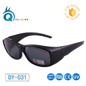 Lunettes de soleil polarisées Bestshine pour le cyclisme, monture TR90, protection anti-UV, lunettes de sport d'extérieur avec étui - Product Image 4