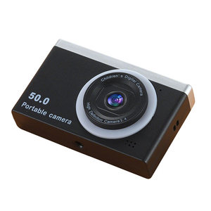 Appareil photo numérique CCD vintage - Portable pour le campus et les voyages |   Appareils photo et enregistreurs vidéo - Product Image 4