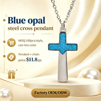 Pendentif Croix TIZTI en Acier Inoxydable avec Incrustation d'Opale Bleue Naturelle Éclatante, Couleur Argent, Charmant Pendentif Croix