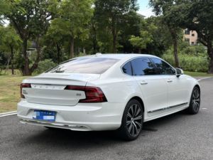 Berline de luxe haut de gamme S90 B5 édition Zhiyuan 2022, moteur turbocompressé 2.0T 250 ch, intérieur en cuir haut de gamme, sécurité avancée - Product Image 6