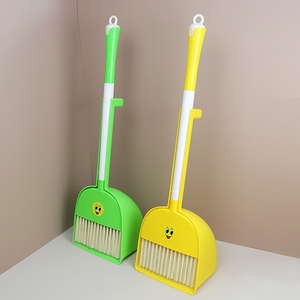Set di supporto per le pulizie per bambini Mini scopa portatile alla moda con paletta Set - Product Image 2