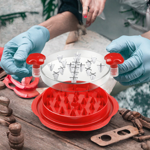 Déchiqueteur de viande manuel pour poulet, attendrisseur de viande avec base antidérapante, double poignée, couvercle transparent pour porc, bœuf, usage en cuisine. - Product Image 3