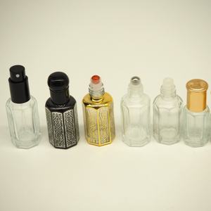 Buen <span class=keywords><strong>precio</strong></span> 3ml 6ml 9ml Print Glass Attar <span class=keywords><strong>Perfume</strong></span> Oil Botella octogonal con Roll on 12ml <span class=keywords><strong>Perfume</strong></span> Attar Fancy Spray Bottle - Product Image 6