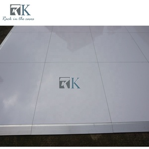 Piste de danse blanche brillante pour événements extérieurs, idéale pour les mariages, en vente – Meilleures ventes - Product Image 5