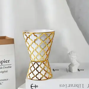 Arabic Luxury Censer Alloy Gold Jewelry Decorative Aromatherapy Brass Incense Burner Incense Stove
